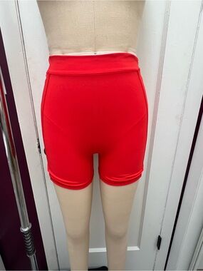 Red High-Waist Women’s Athletic Arie Shorts